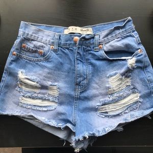 PRIMARK HIGH WAISTED DENIM SHORTS
